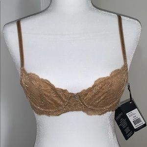 Mantelle Intimate Bralet🕊